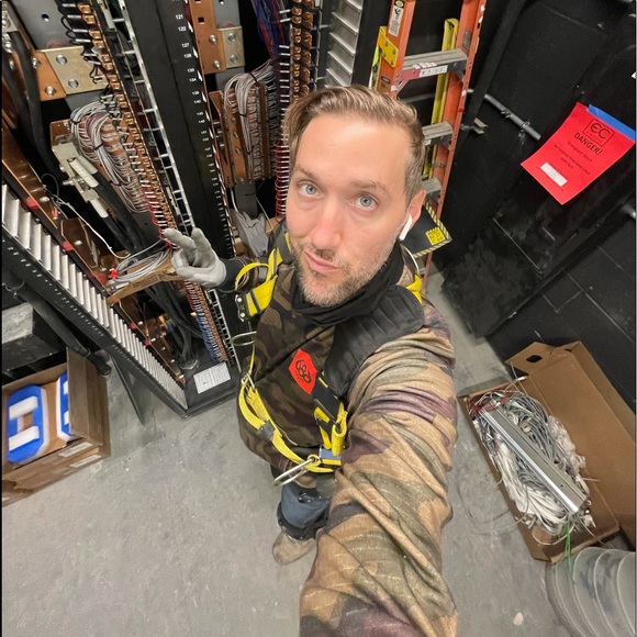 Meet your Posher, Dave - Picture 2 of 6